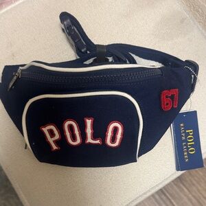 NWT, Ralph Lauren Polo retro canvas belt bag in navy / white trim .